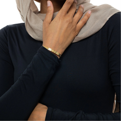 "WITH ADVERSITY COMES EASE" BRACELET | WOMEN