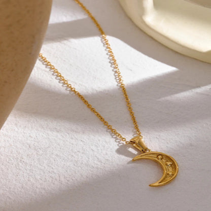 HILAL NECKLACE – ORIENTAL CRESCENT MOON